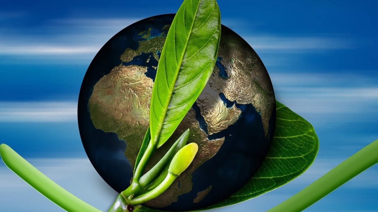 earth-gb2f432faa_1920